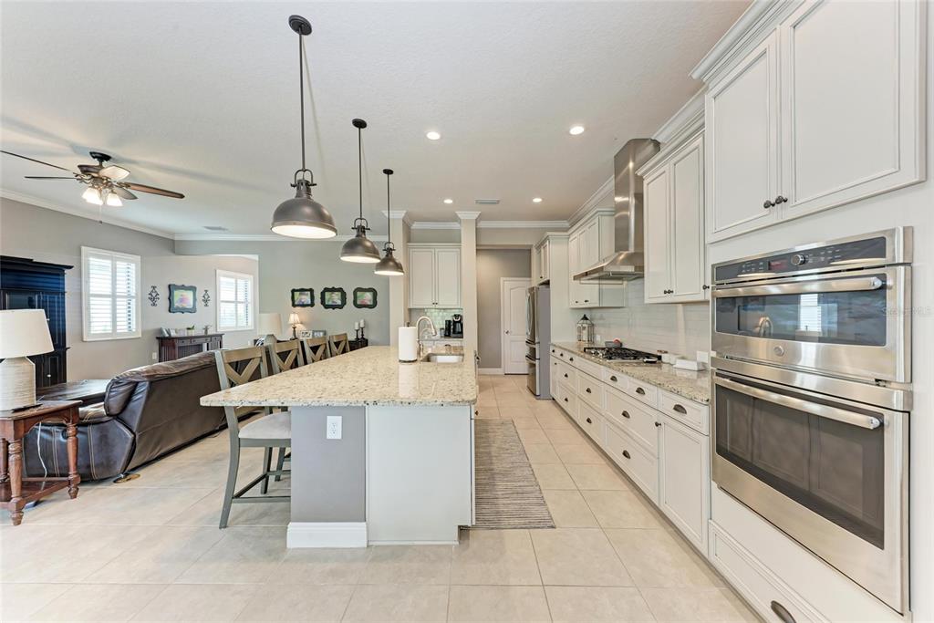 11941 Hunters Creek Road Venice, FL 34293 - Photo 12 of 77