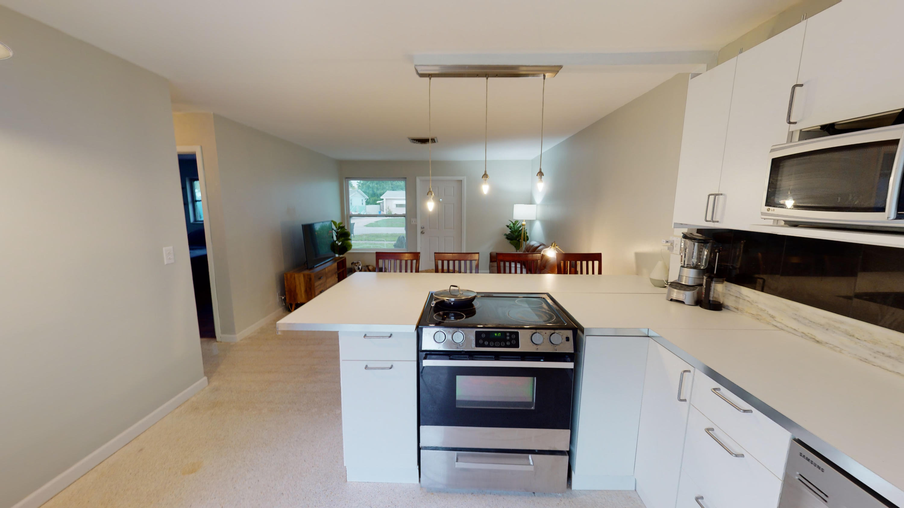 9 Robalo Court North Palm Beach, FL 33408 - Photo 3 of 10 Kitchen