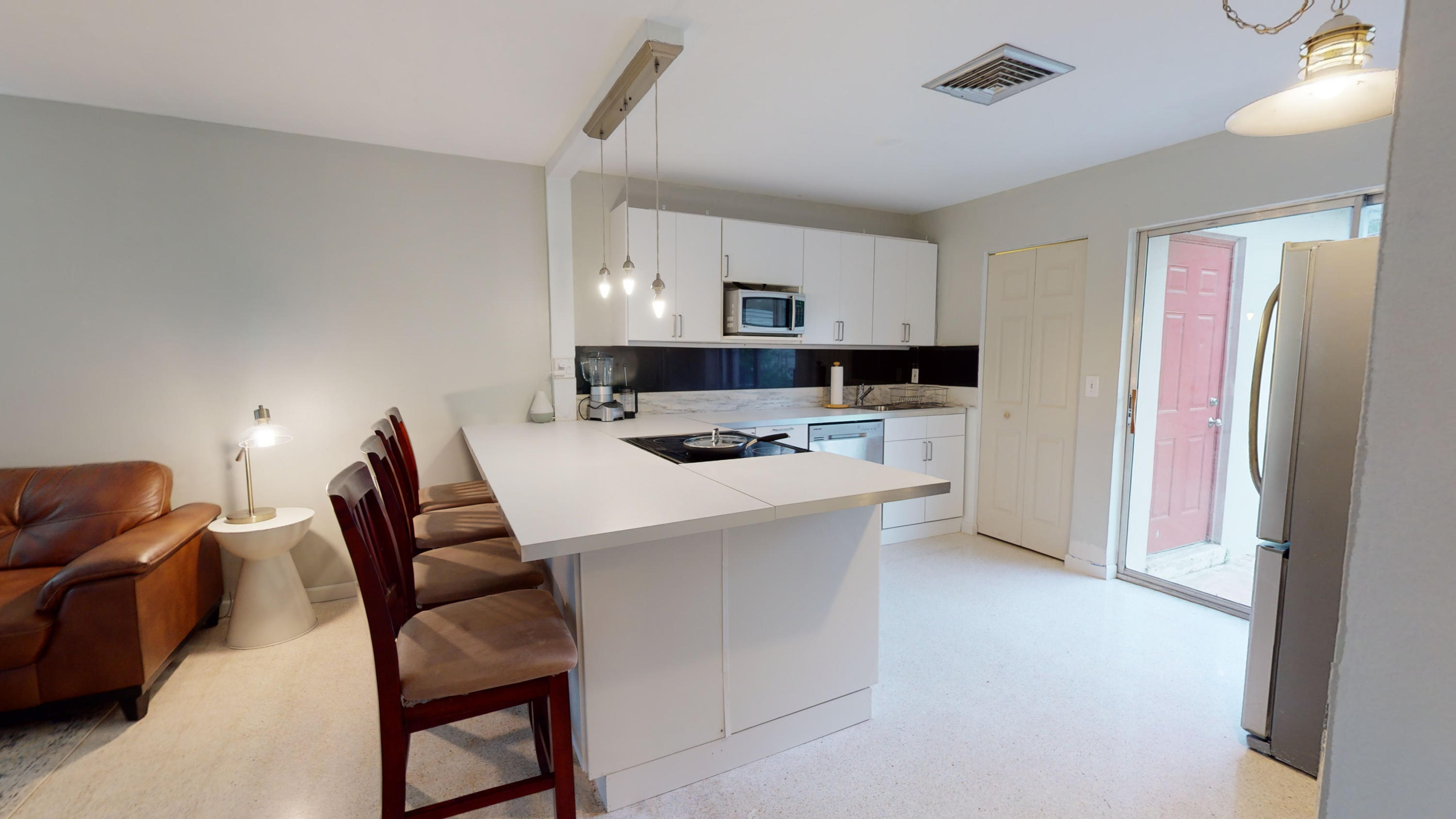 9 Robalo Court North Palm Beach, FL 33408 - Photo 4 of 10 Kitchen