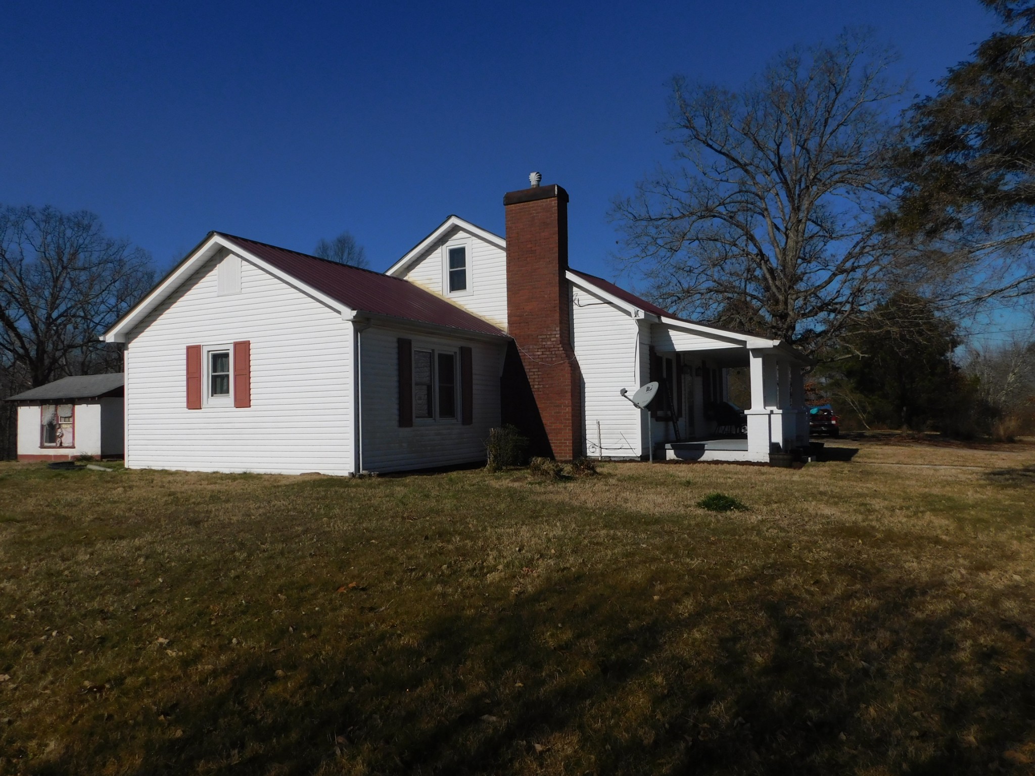 1941 Clydeton Road Waverly, TN 37185 - Photo 4 of 43 Gallery Image 4