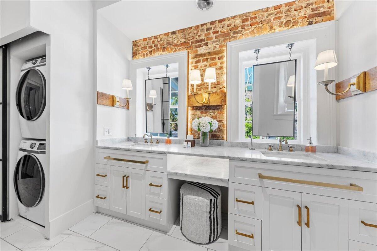 46 Pinckney Street Charleston, SC 29401 - Photo 28 of 52 Primary Bath