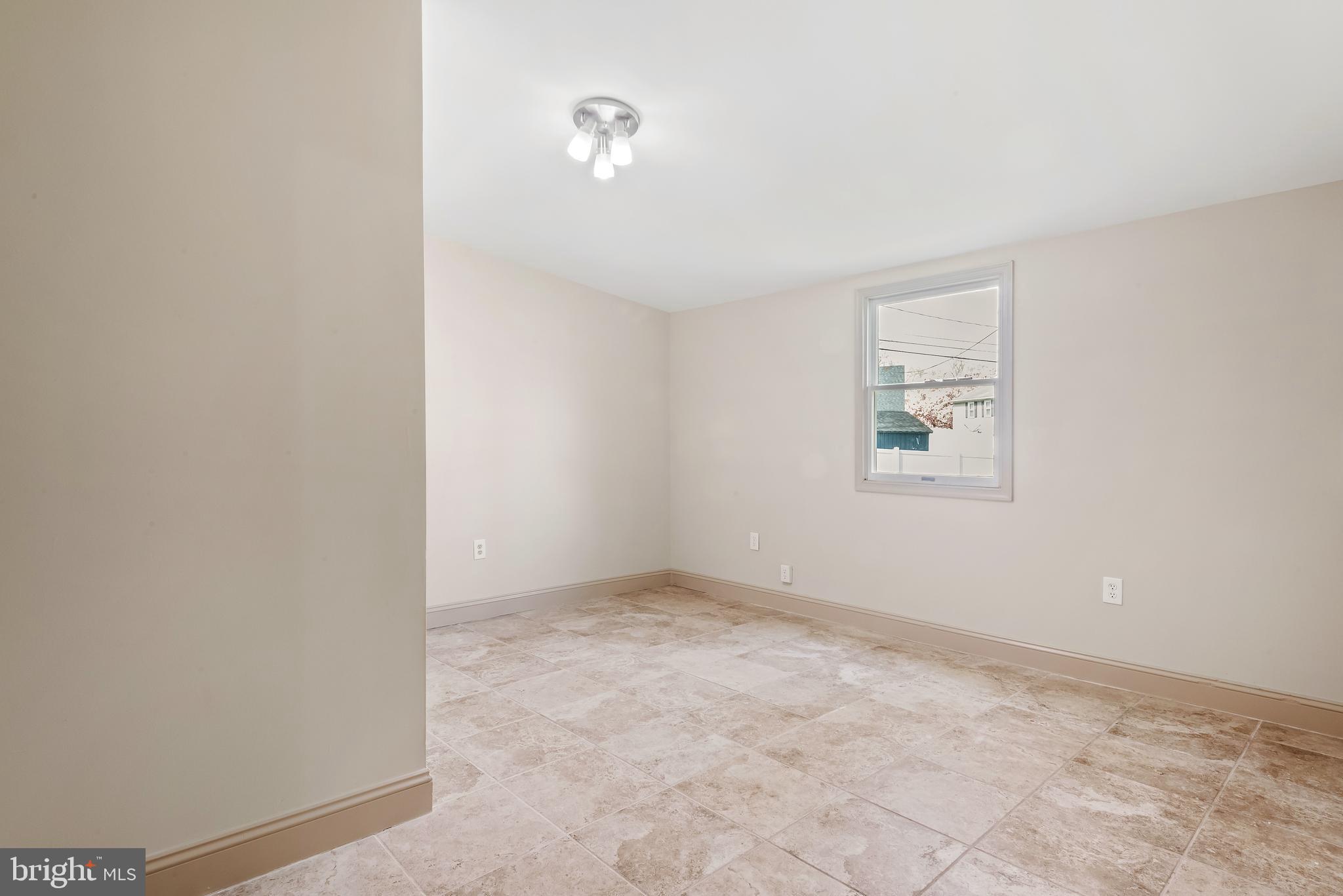 947 Beaverbank Circle Towson, MD 21286 - Photo 41 of 63