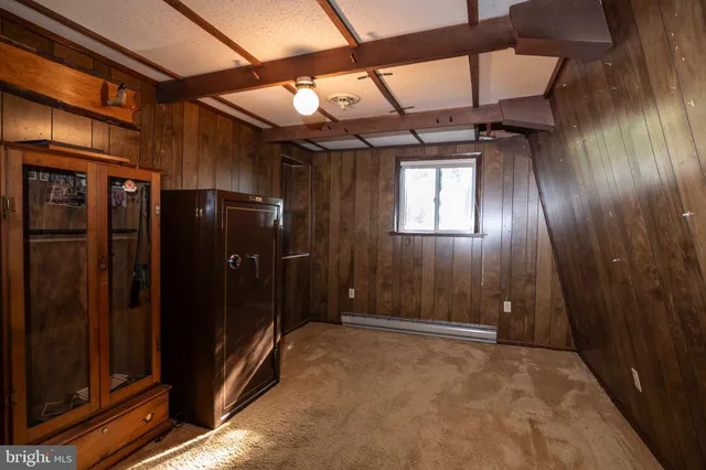 a view of a back yard of the house