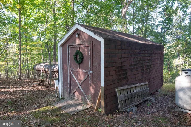a view of a lake from a yard