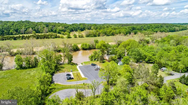 $275,000 | 458 Hobbs Knob Road, Front Royal, VA 22630