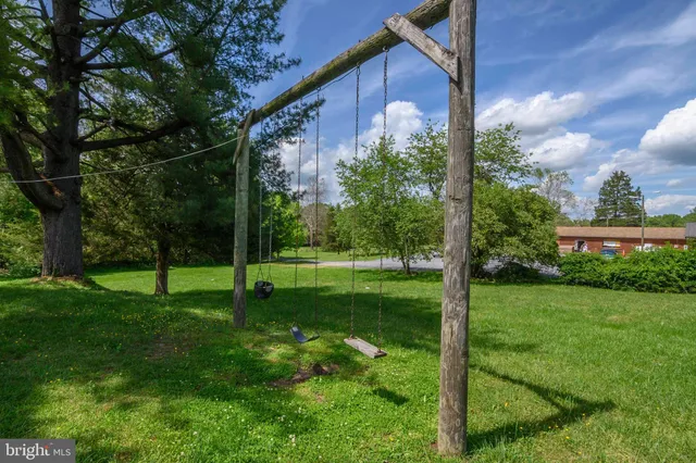 $275,000 | 458 Hobbs Knob Road, Front Royal, VA 22630