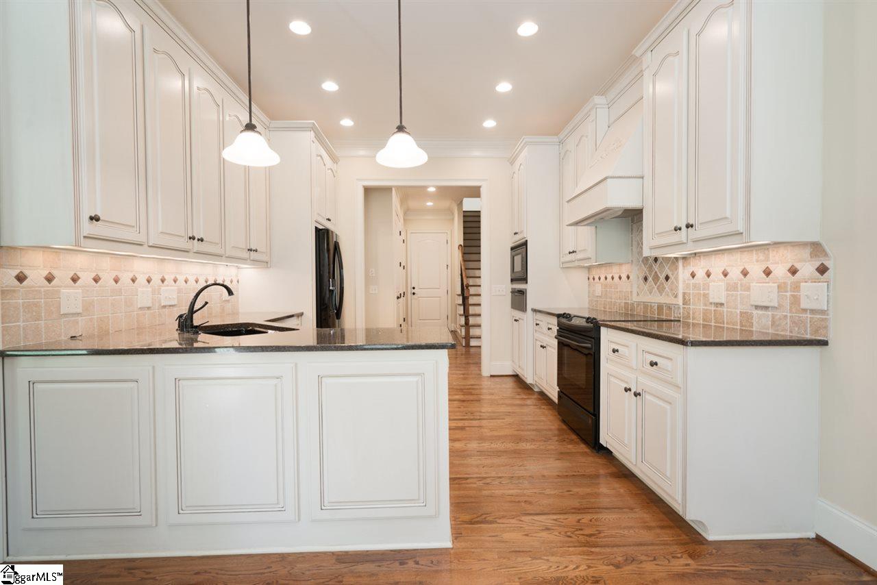 11 Sunning Hill Road Simpsonville, SC 29681 - Photo 11 of 36 Gallery Image 11