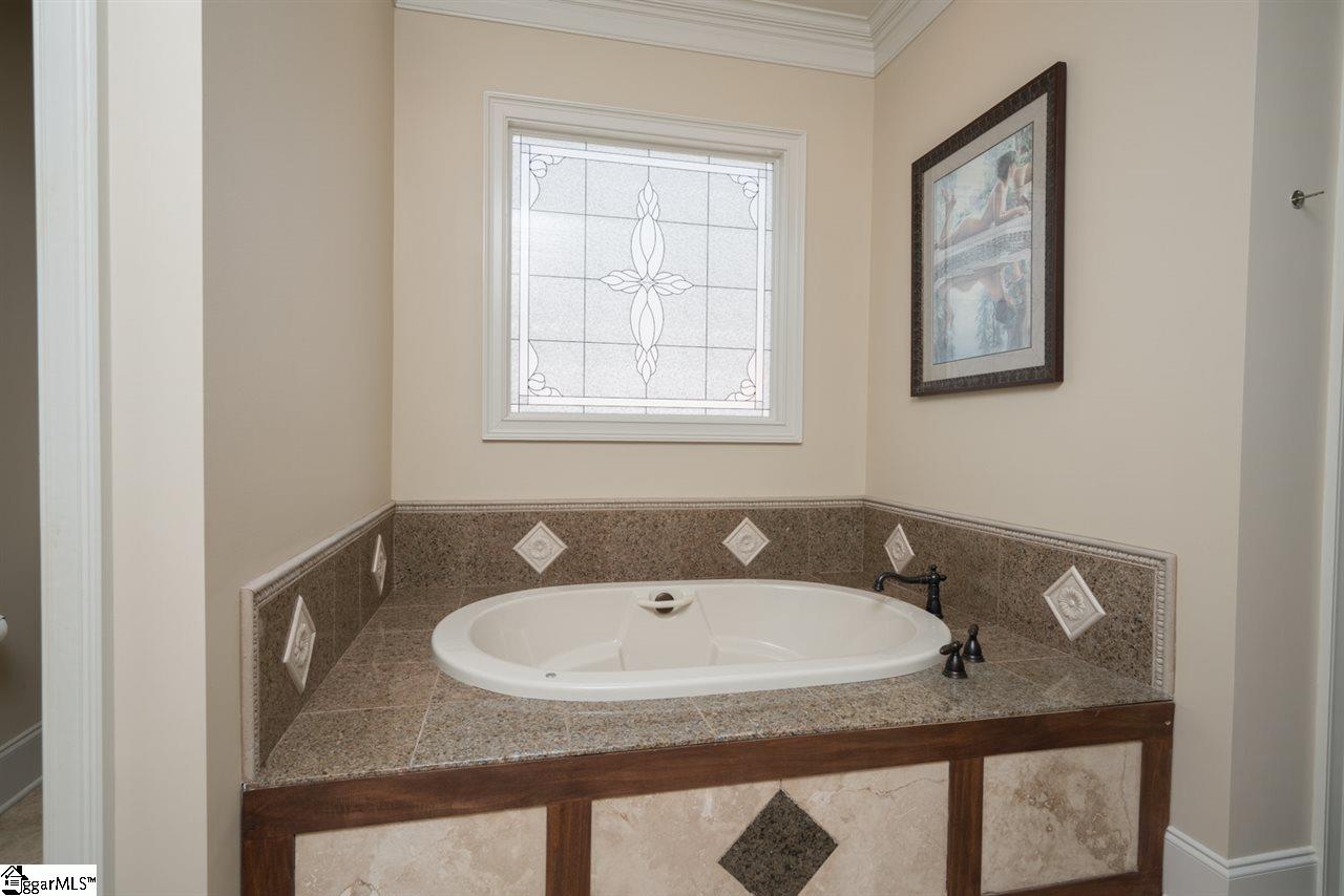 11 Sunning Hill Road Simpsonville, SC 29681 - Photo 15 of 36 Gallery Image 15