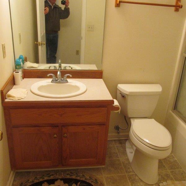 8220 Barrens Road Roanoke, VA 24019 - Photo 12 of 26 Hall Bath