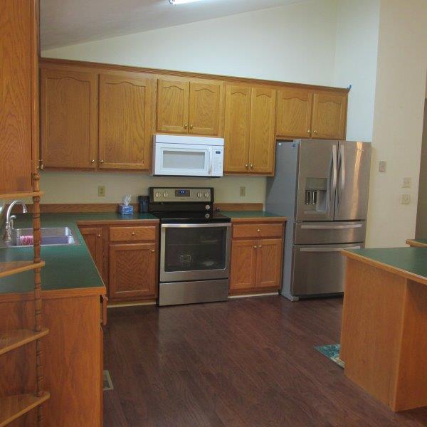 8220 Barrens Road Roanoke, VA 24019 - Photo 3 of 26 Kitchen