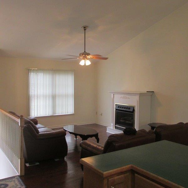 8220 Barrens Road Roanoke, VA 24019 - Photo 8 of 26 Living Room
