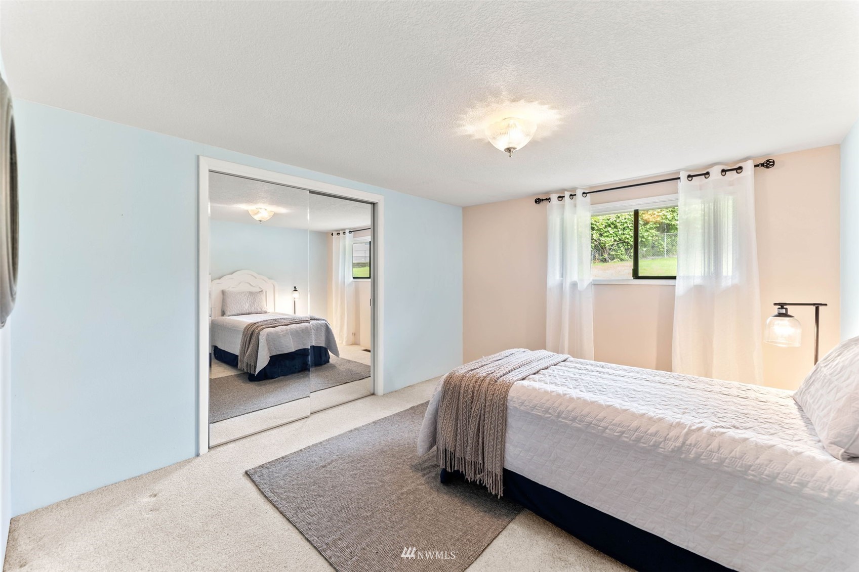 2918 Columbia Heights Road Longview, WA 98632 - Photo 11 of 28 Gallery Image 11