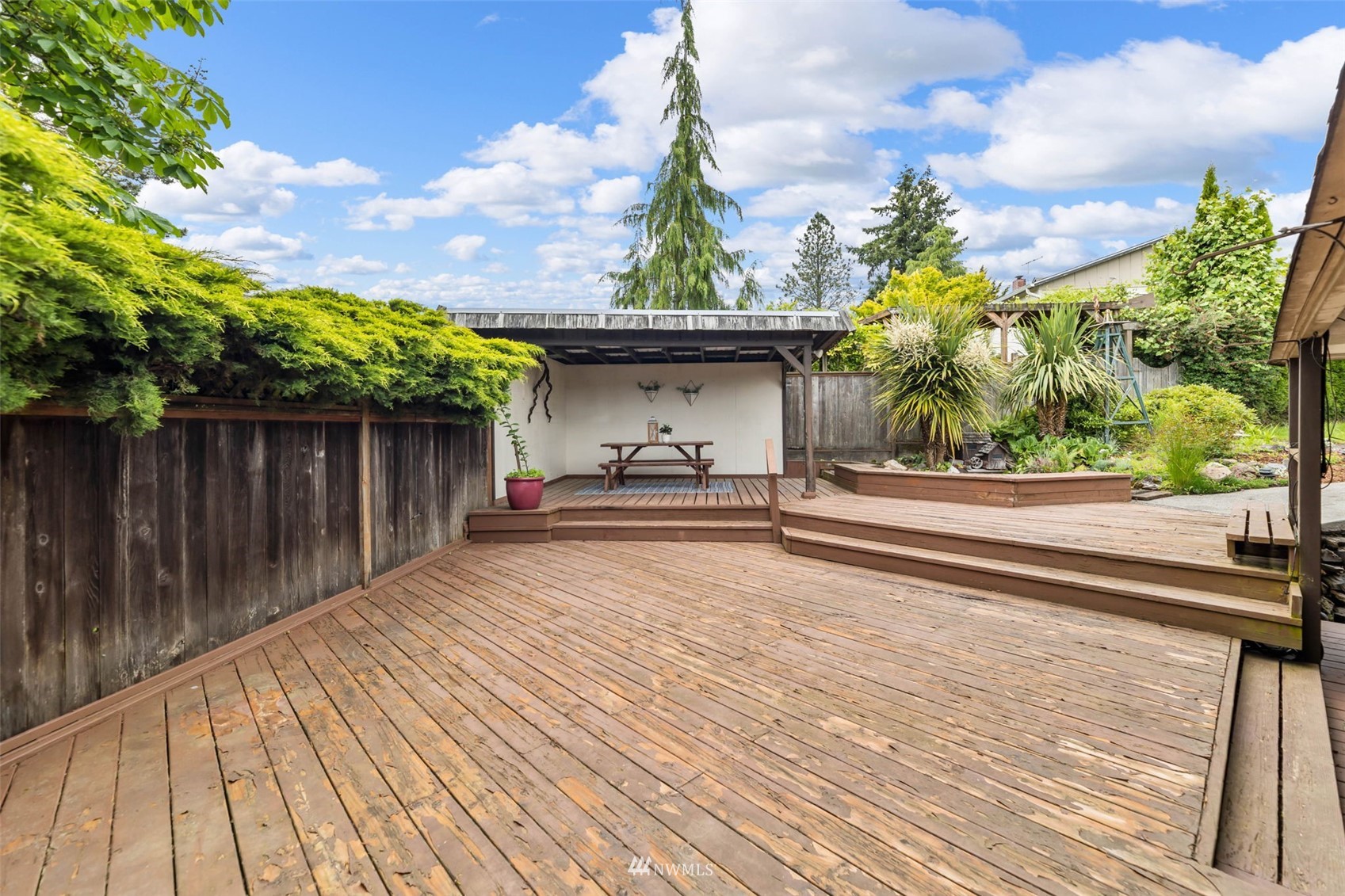 2918 Columbia Heights Road Longview, WA 98632 - Photo 21 of 28 Gallery Image 21
