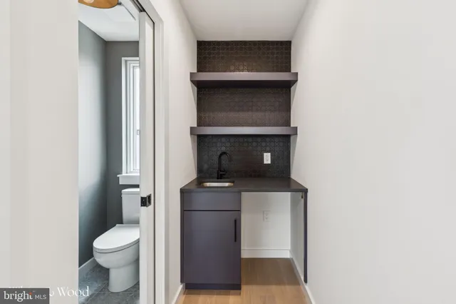 $1,050,000 | 950 North 6th Street, Philadelphia, PA 19123