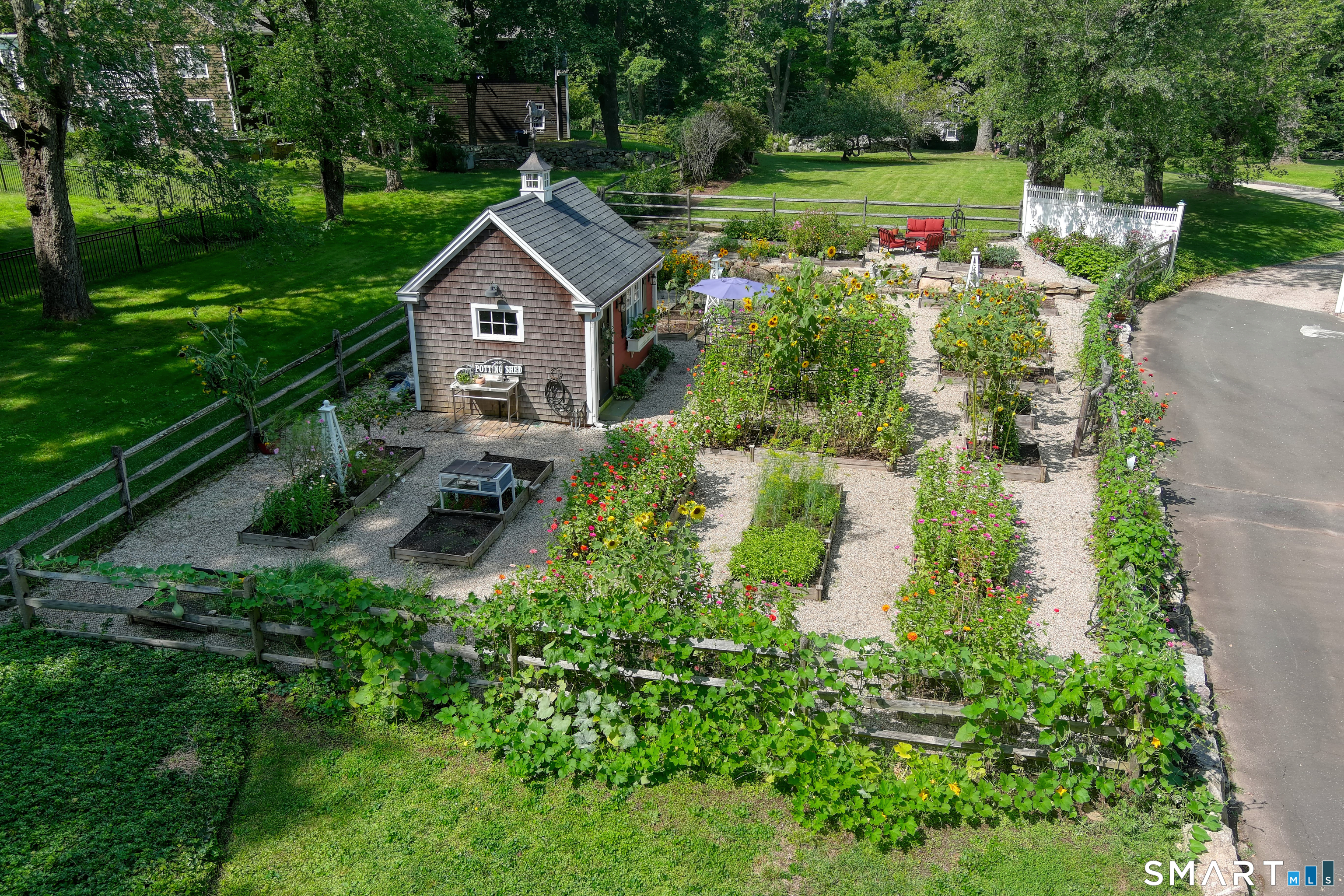 269 West Lane Ridgefield, CT 06877 - Photo 37 of 40 Gallery Image 37