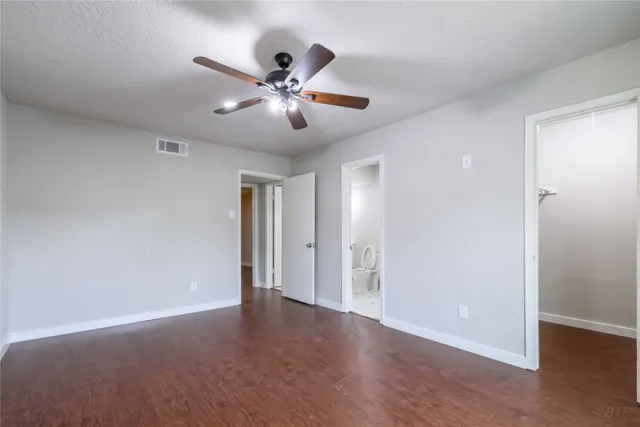 $1,400 | 12044 Beechnut Street, Houston, TX 77072