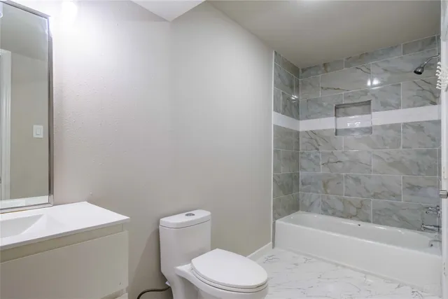 $1,400 | 12044 Beechnut Street, Houston, TX 77072