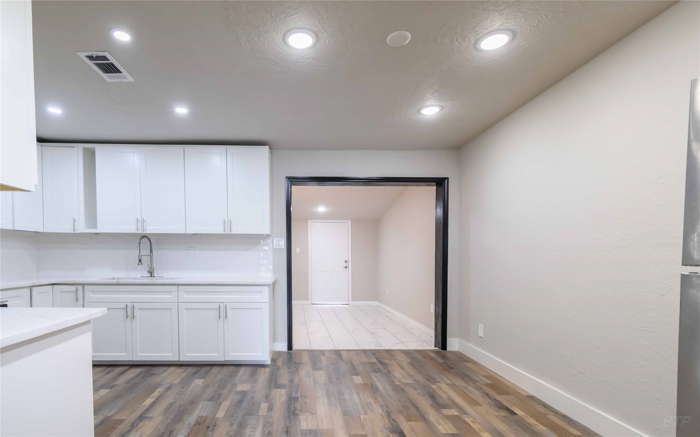 12044 Beechnut Street Houston, TX 77072 - Photo 5 of 18