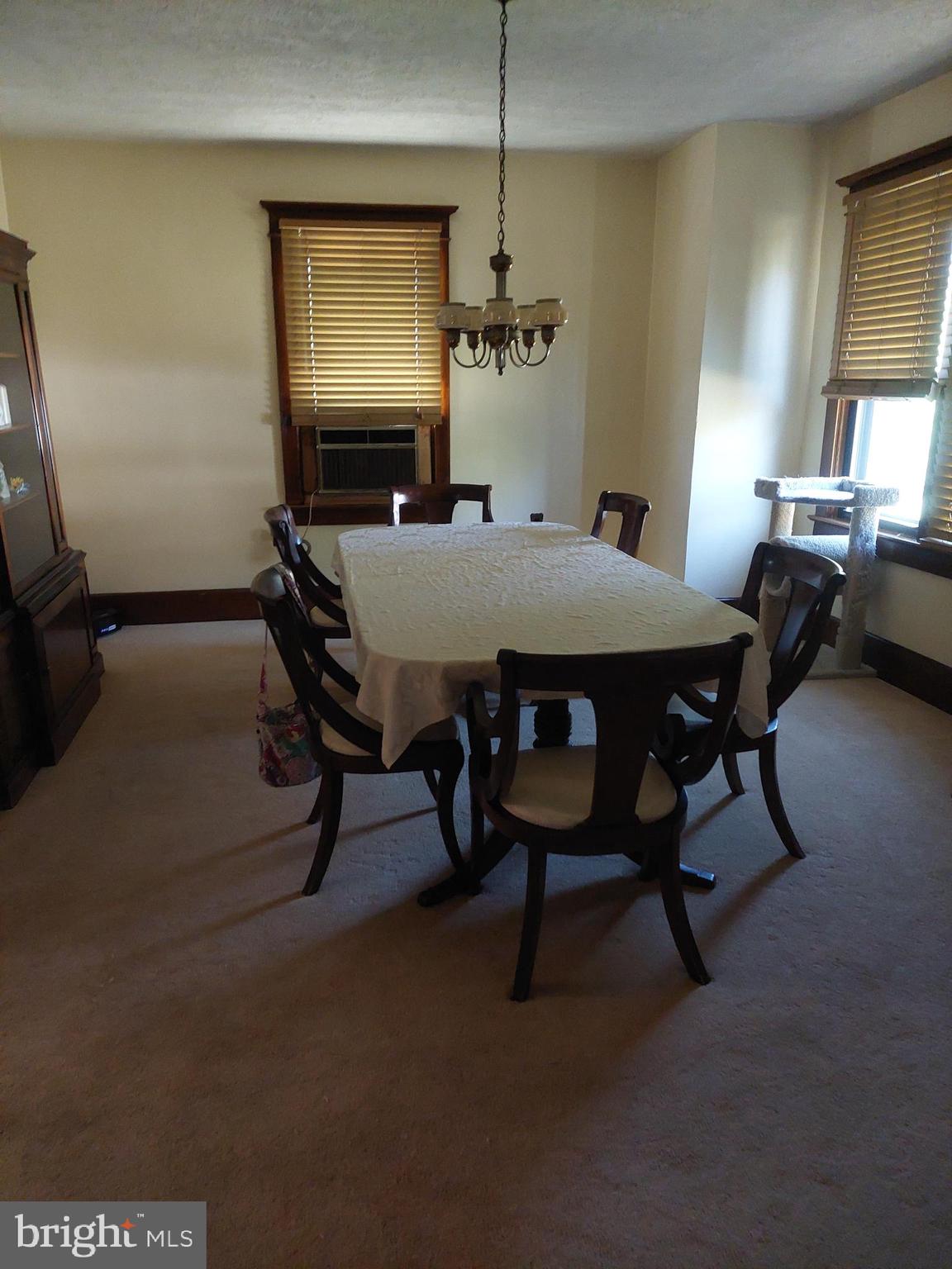 514 Bridgeboro Street Riverside, NJ 08075 - Photo 5 of 15 Formal Dining Room