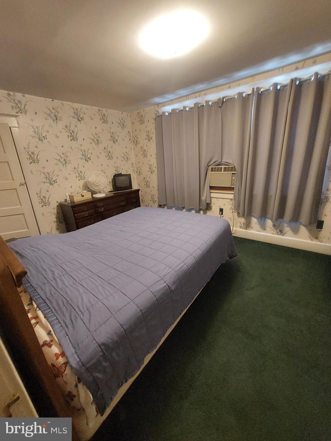 514 Bridgeboro Street Riverside, NJ 08075 - Photo 10 of 15 Main Bedroom
