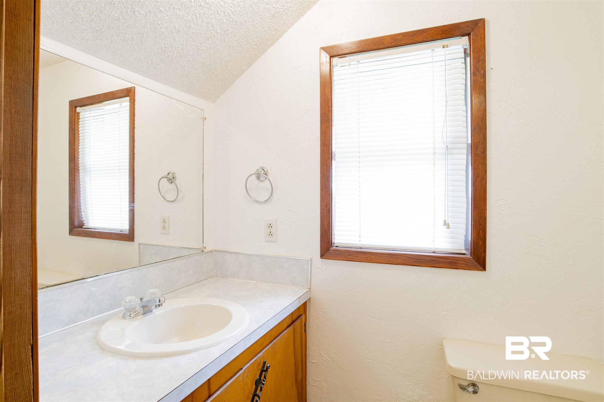 707 West Azalea Avenue Foley, AL 36535 - Photo 17 of 50