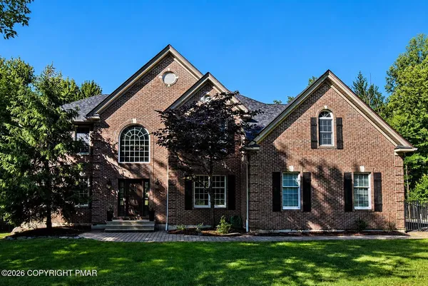 $729,900 | 155 Chase Road, Stroudsburg, PA 18360