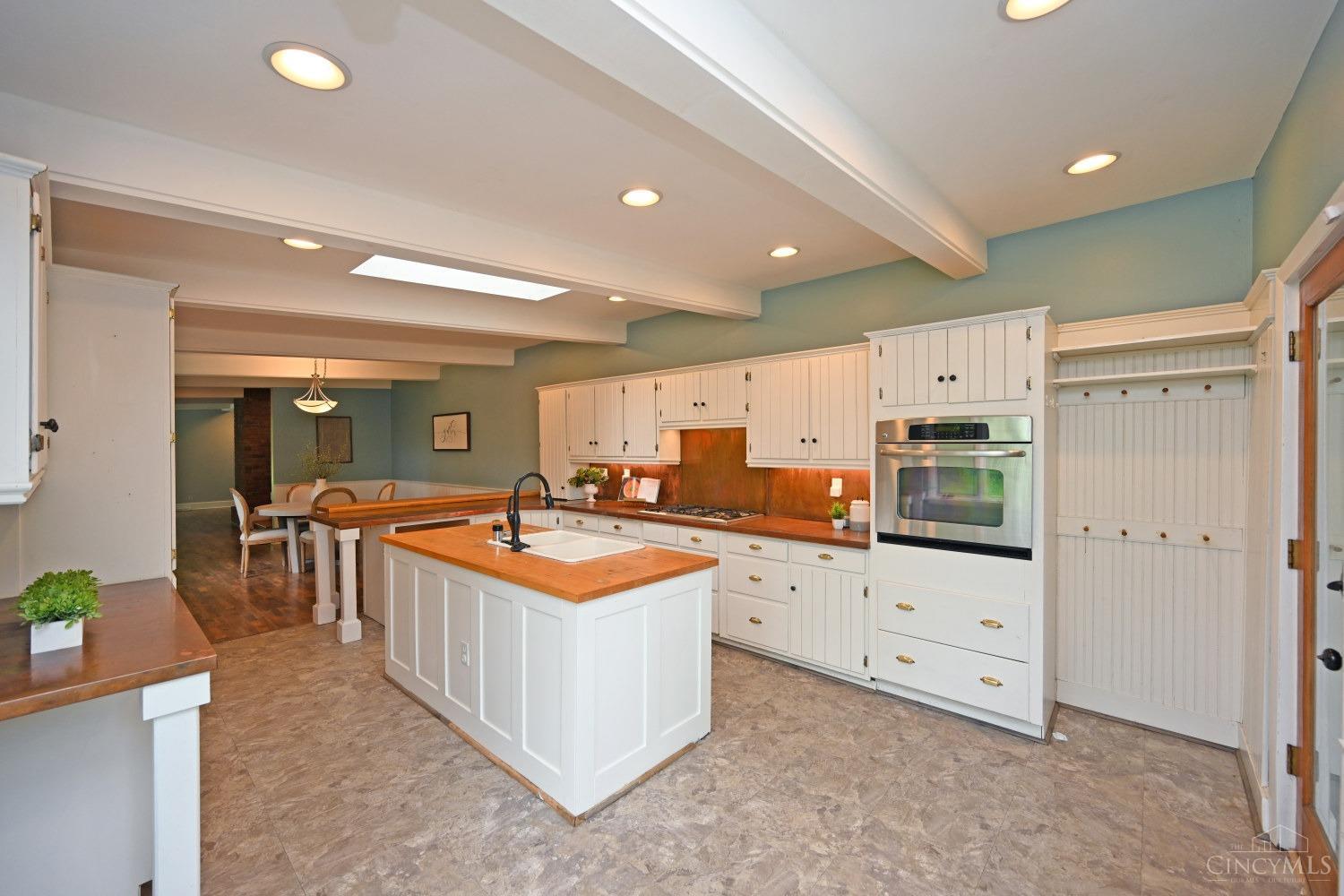 5474 Headgates Road Hamilton, OH 45011 - Photo 5 of 42 Gallery Image 5