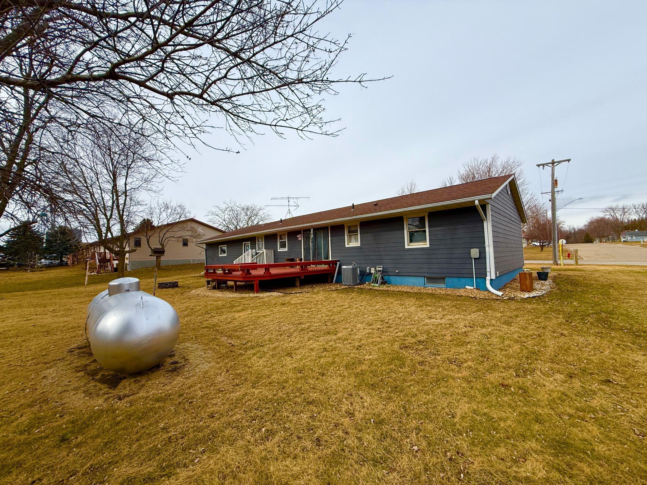201 Main Avenue Chandler, MN 56122 - Photo 3 of 21
