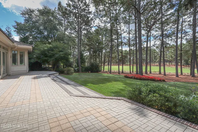 $2,900,000 | 310 Inverrary Road, Pinehurst, NC 28374