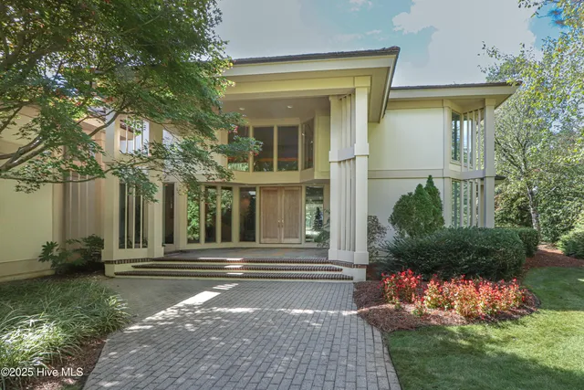 $2,900,000 | 310 Inverrary Road, Pinehurst, NC 28374