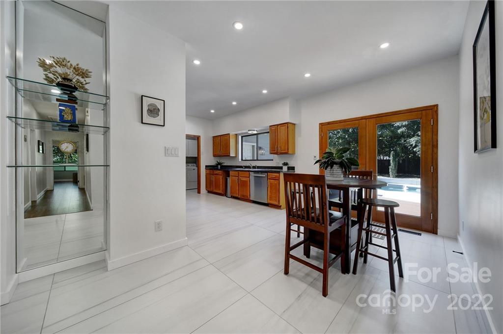 14512 Harbor Estate Road Charlotte, NC 28278 - Photo 15 of 45 Gallery Image 15