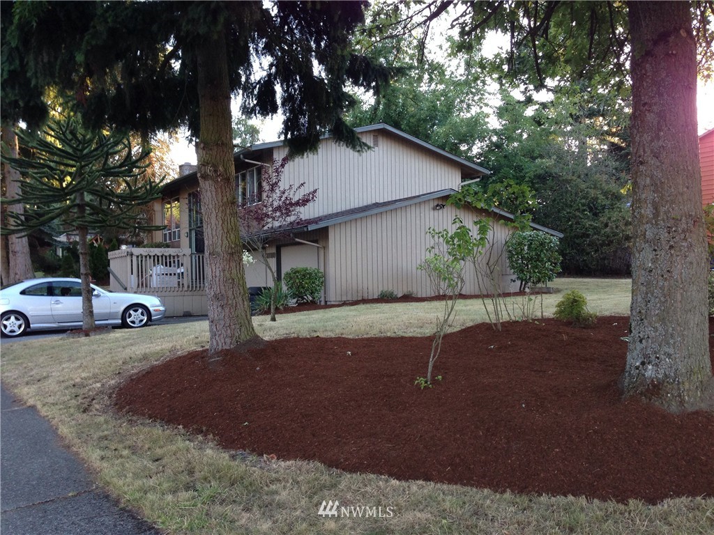 2720 Southeast 16th Street Renton, WA 98058 - Photo 2 of 10 Gallery Image 2