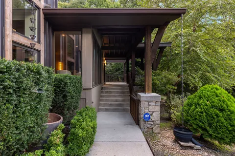 $1,849,000 | 5815 Still Hollow Road, Nashville, TN 37215