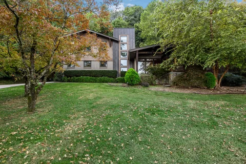 $1,849,000 | 5815 Still Hollow Road, Nashville, TN 37215