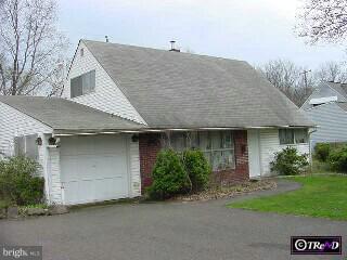 152 Harmony Road Levittown, PA 19056 - Photo 1 of 5 Gallery Image 1