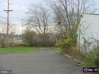 152 Harmony Road Levittown, PA 19056 - Photo 5 of 5 Gallery Image 5