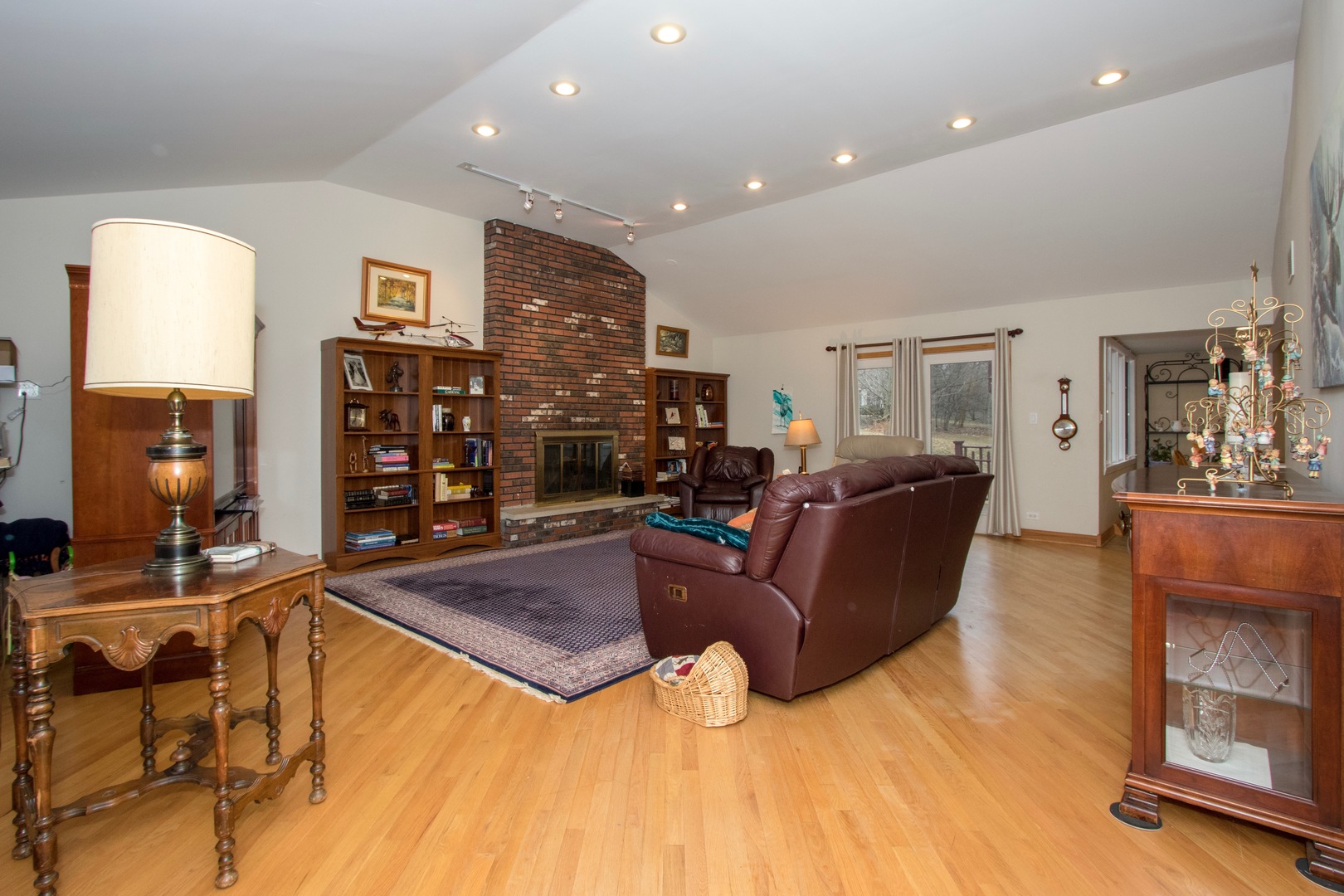 5-n055 Ridge Lane Wayne, IL 60184 - Photo 6 of 22