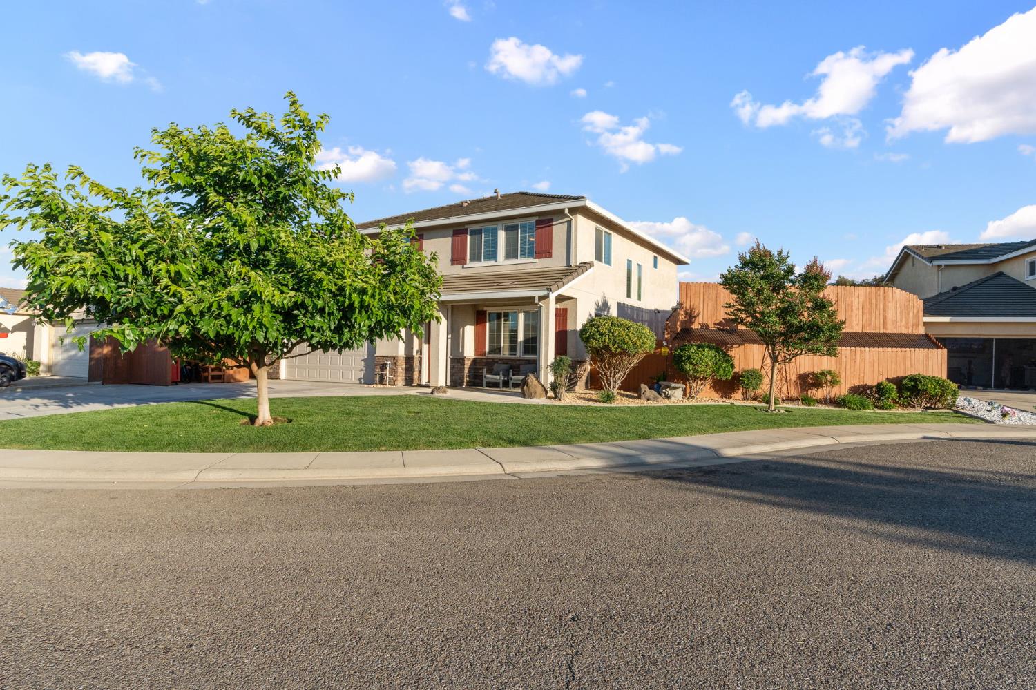 692 Arlene Court Galt, CA 95632 - Photo 7 of 32