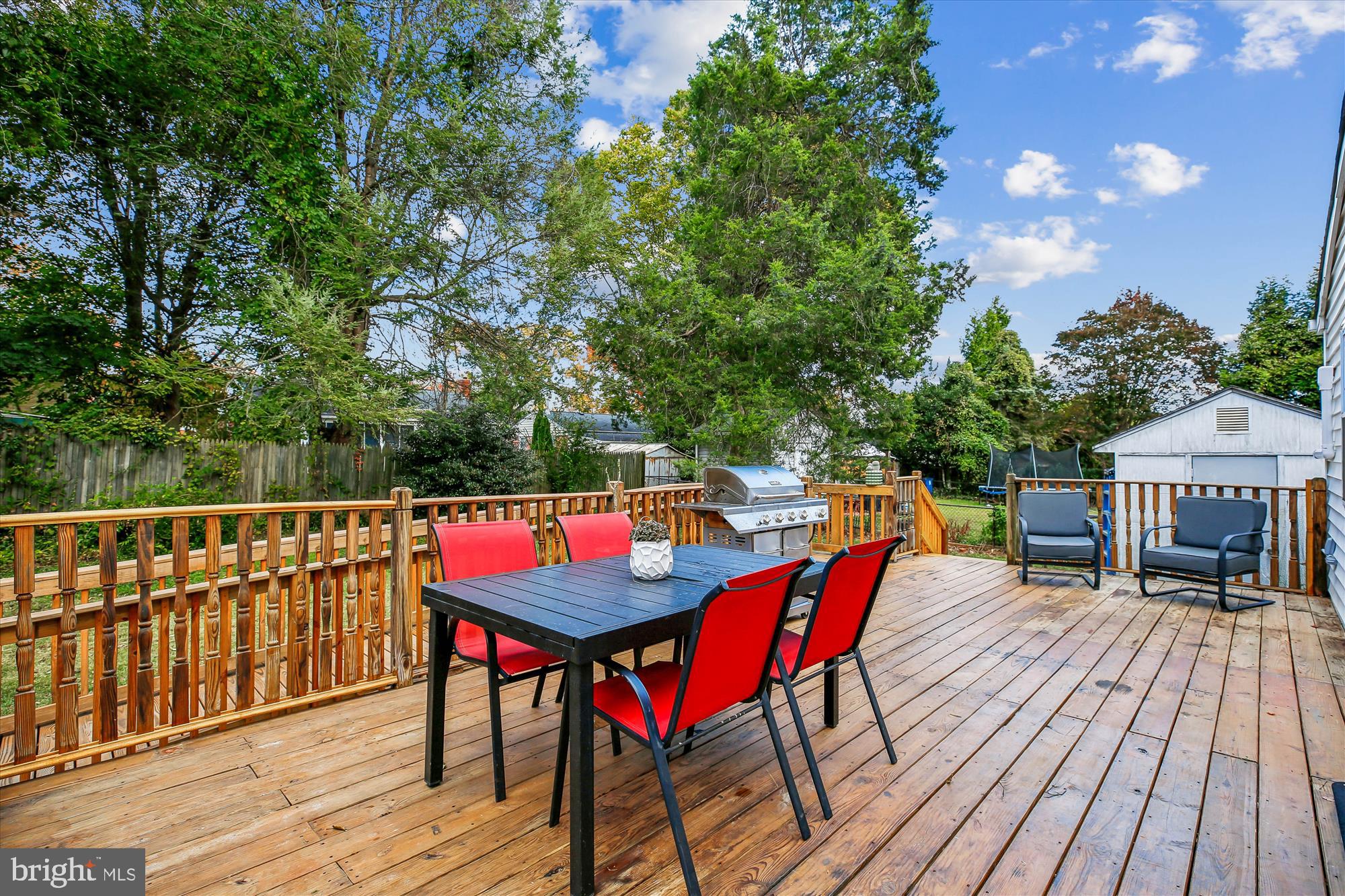 4805 Topping Road Rockville, MD 20852 - Photo 31 of 38 Deck