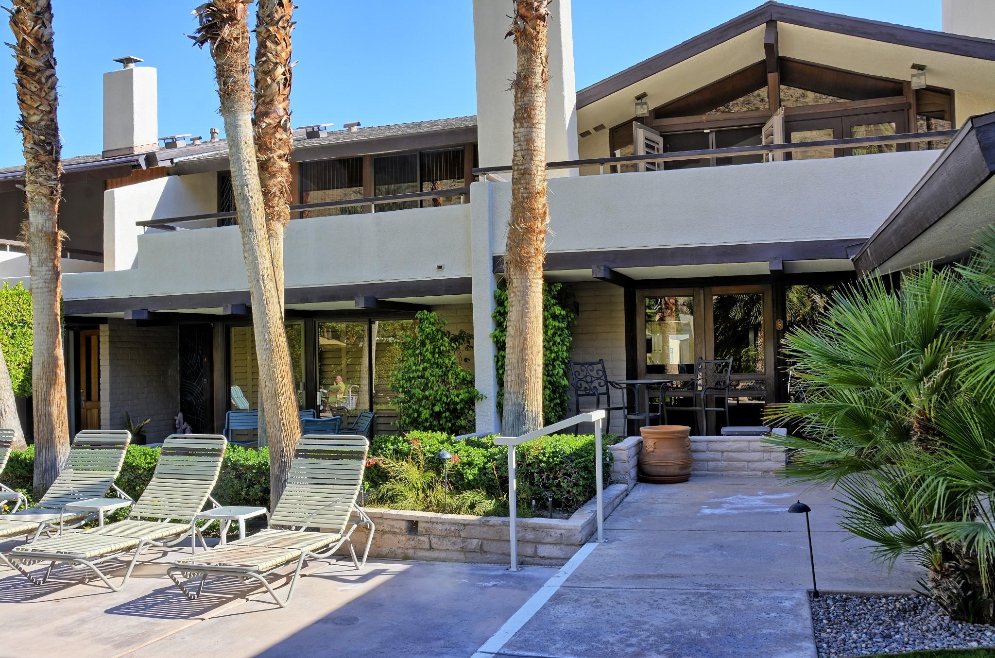 555 West Arenas Road, Unit 5 Palm Springs, CA 92262 - Photo 1 of 15 _DSC3688_89_90_91_92