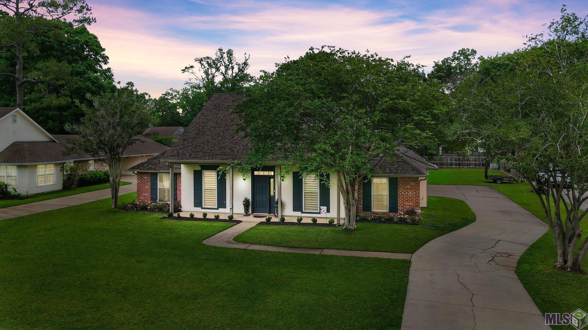 6217 Double Tree Drive Baton Rouge, LA 70817 - Photo 2 of 29 Gallery Image 2