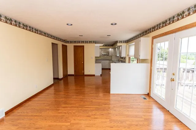 $279,900 | 408 Victor Drive, Uniontown, PA 15401