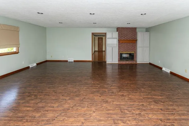 $279,900 | 408 Victor Drive, Uniontown, PA 15401