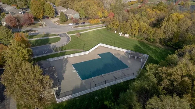 $530,000 | 9001 North Manning Avenue, Kansas City, MO 64157