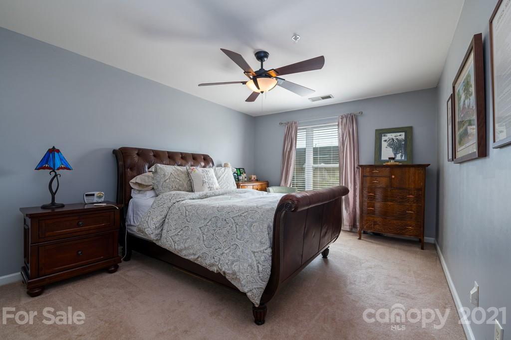 619 Raphael Place Charlotte, NC 28205 - Photo 15 of 25 Gallery Image 15
