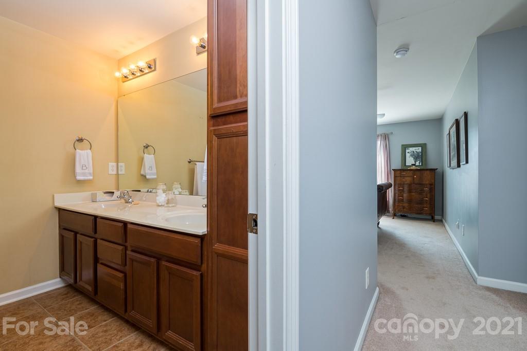 619 Raphael Place Charlotte, NC 28205 - Photo 19 of 25 Gallery Image 19
