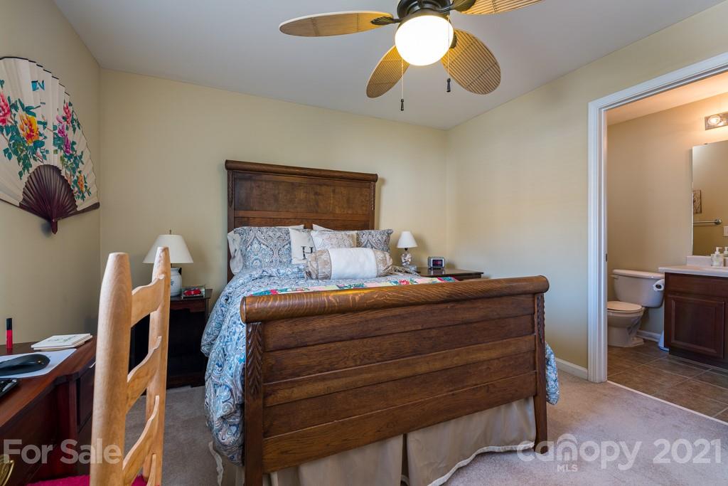 619 Raphael Place Charlotte, NC 28205 - Photo 21 of 25 Gallery Image 21