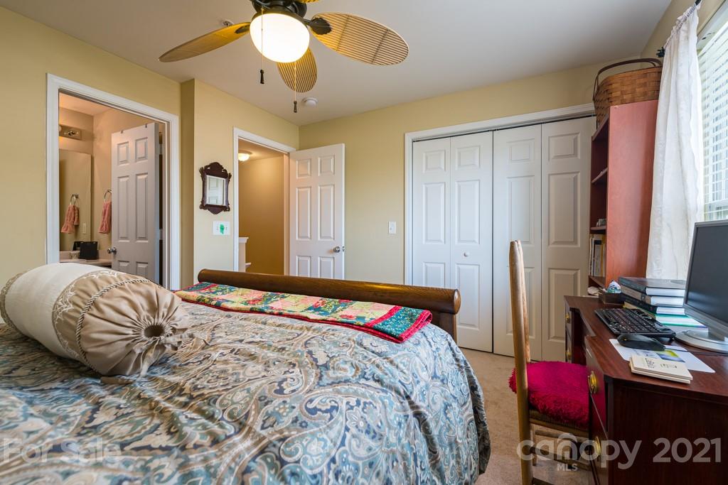 619 Raphael Place Charlotte, NC 28205 - Photo 22 of 25 Gallery Image 22