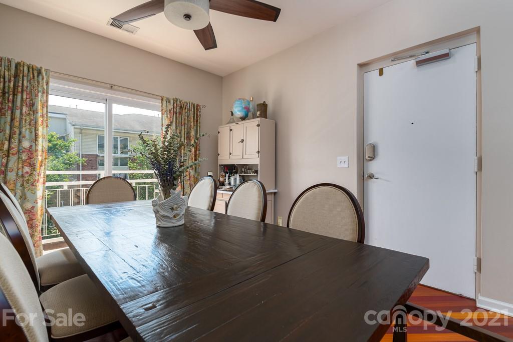 619 Raphael Place Charlotte, NC 28205 - Photo 5 of 25 Gallery Image 5