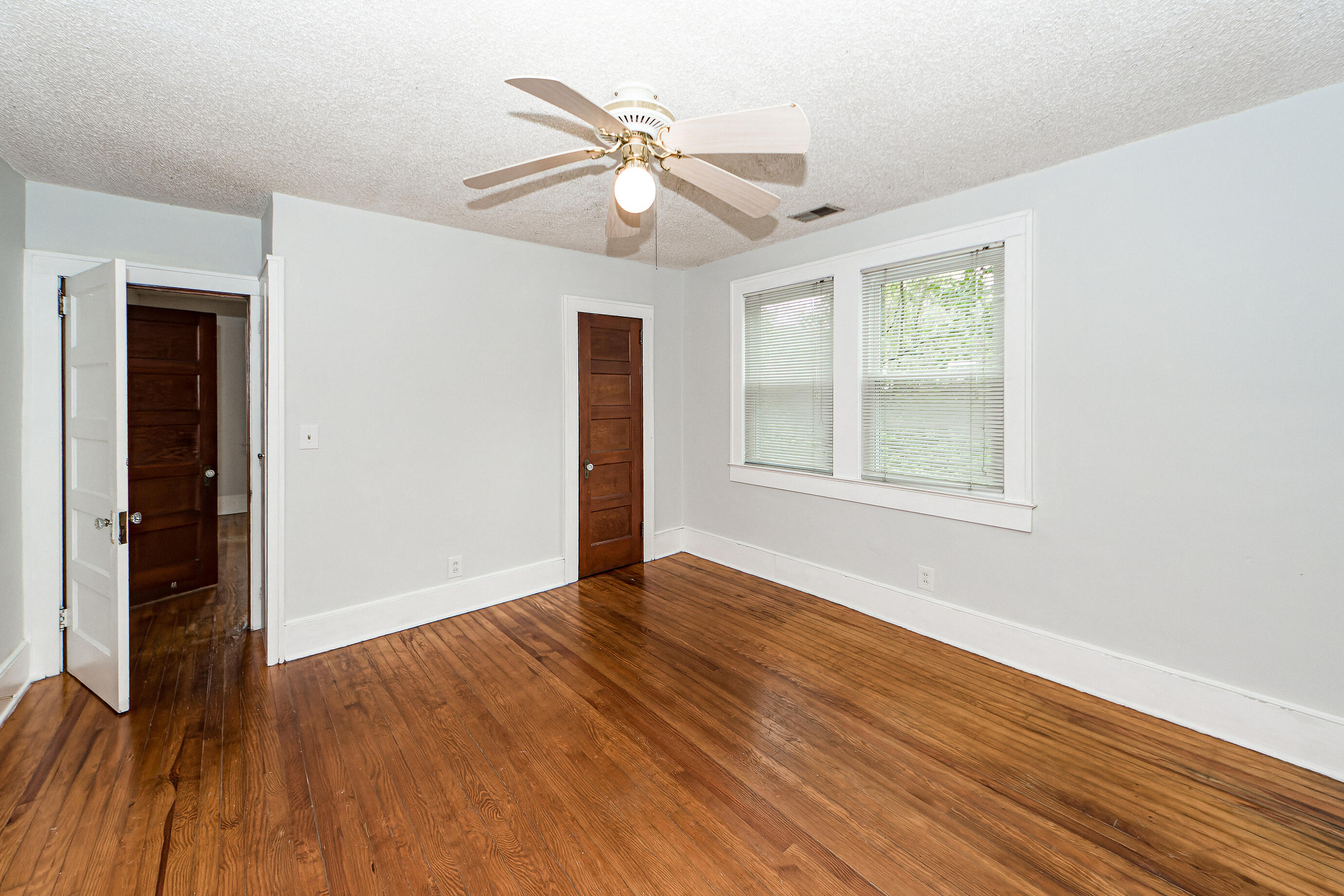 249 Woodland Shores Road Charleston, SC 29412 - Photo 13 of 27 19